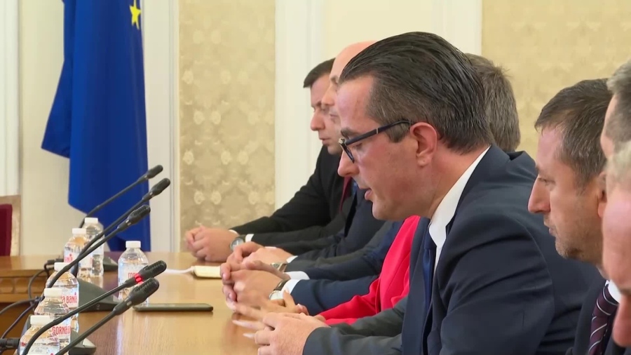 ГЕРБ на срещата с Възраждане: Властта трябва да бъде споделена