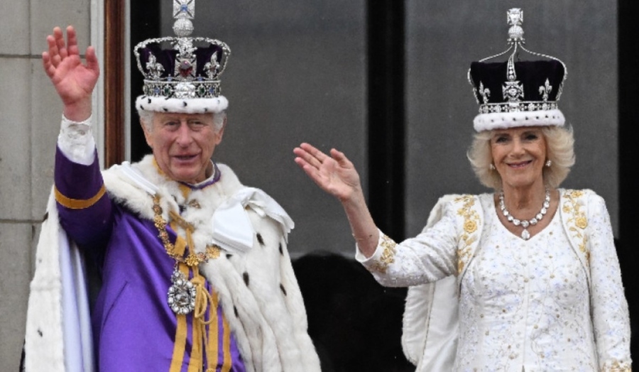 Празненствата след коронацията в Лондон продължават. 10 000 са поканени на концерт в парка на замъка Уиндзор