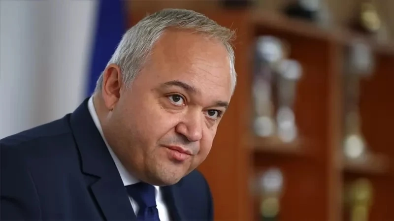 Вътрешният министър се разграничи от ръководството на полицията в Пловдив заради акцията в местна дискотека