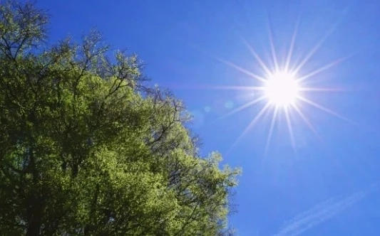 Днес слънчево с максимални температури между 20° и 25°
