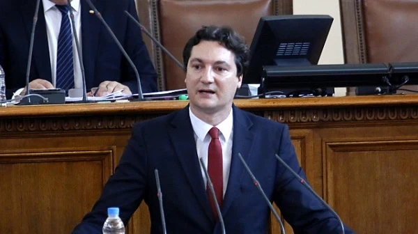 НС въведе механизма за разследване на Гешев, промените ще минат по бързата писта