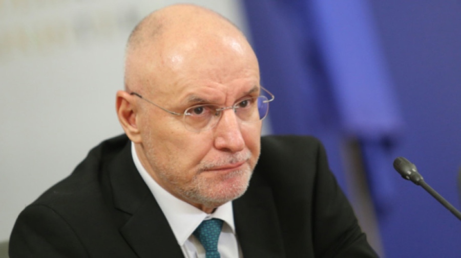 Възраждане поиска оставката на управителя на БНБ Димитър Радев