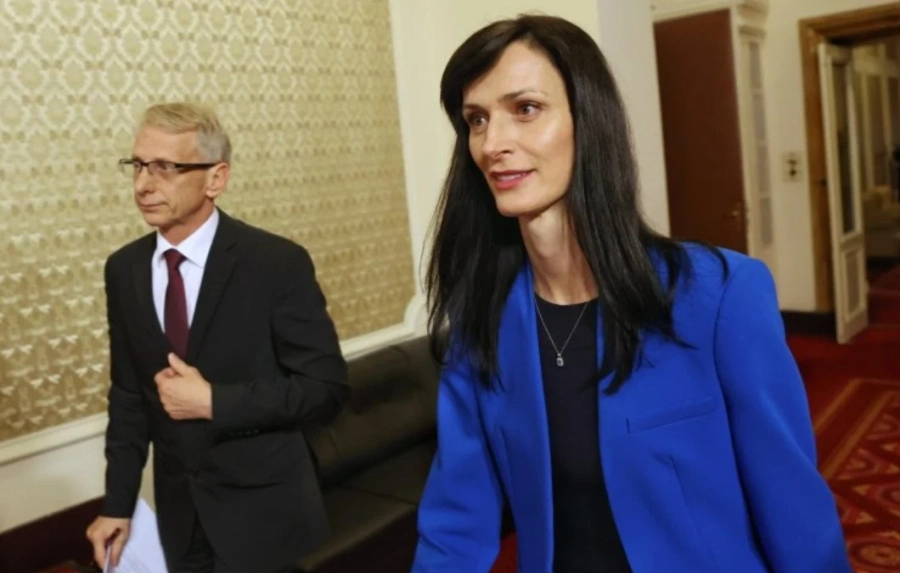 Финалният списък с министри в проектокабинета Денков-Габриел остава неясен
