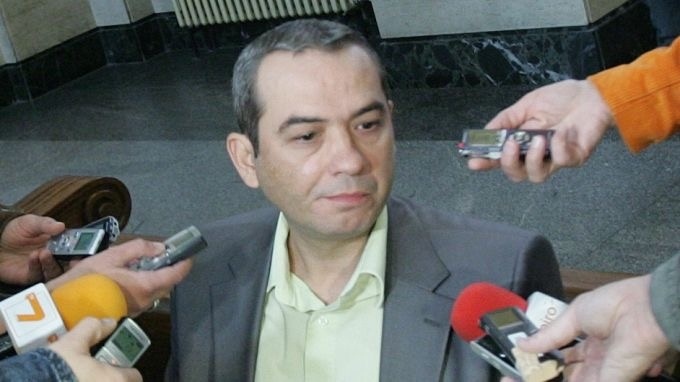 Прокуратурата повдигна задочно обвинение на бившия ръководител на Столичното следствие Петьо Петров
