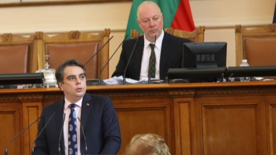 Приеха на първо четене закона за удължаване на удължения вече държавен бюджет