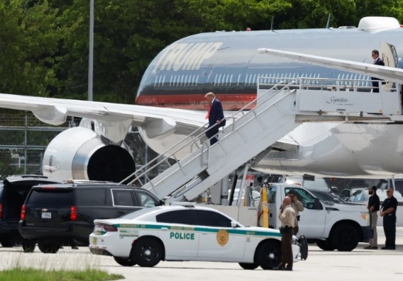 Арестуваха Доналд Тръмп