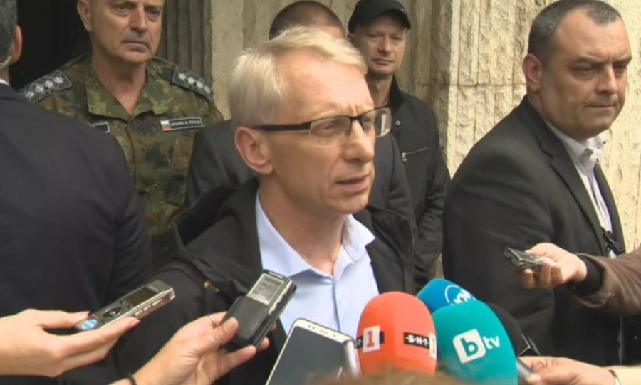 Николай Денков за наводненията: Най-критичното отмина, пострадалите могат да се възползват от няколко вида помощ