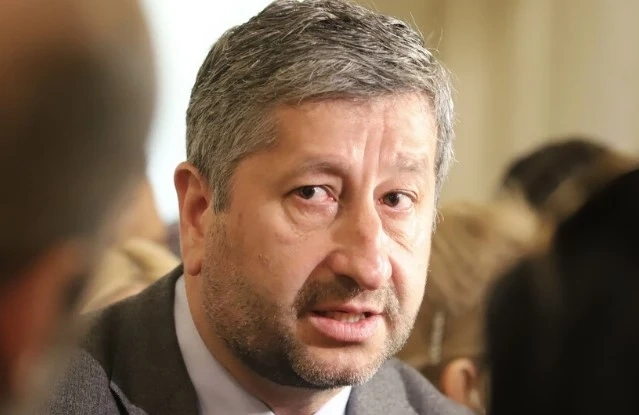 Христо Иванов: Решава се съдбата на управлението