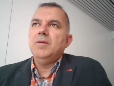 Богомил Николов: 17 авиолинии подвеждат клиентите си с заблуждаващи екологични твърдения