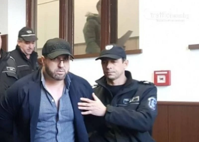 На вниманието на Борислав Сарафов! МВР пази от арест тежък рецидивист. Мангъра отново на свобода!