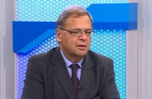 Министър Юлиан Попов: Има целенасочена пропаганда срещу българския туризъм