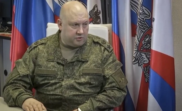 Путин арестува генерал Суровикин