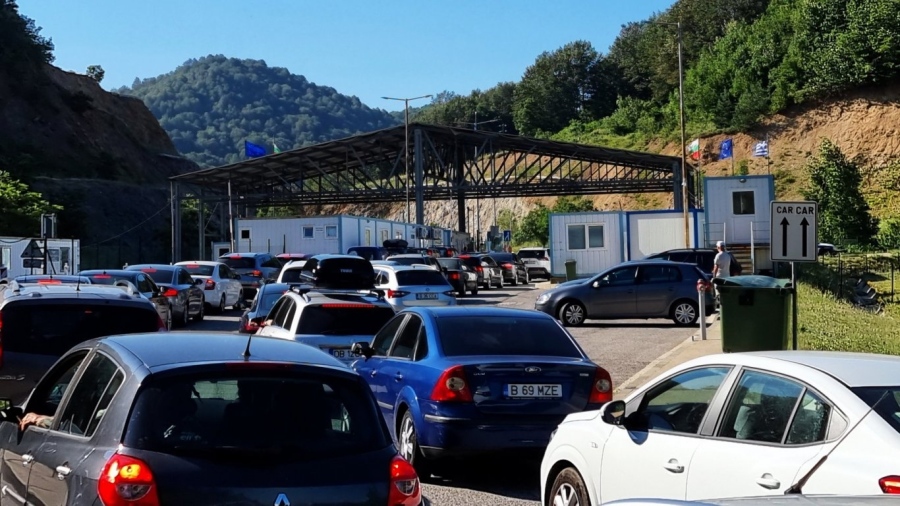 Временно се срина системата за граничен контрол у нас