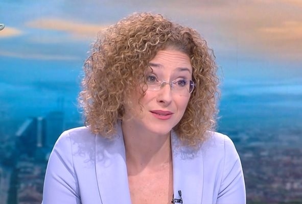 Министър Шалапатова: Доходната политика все още е длъжник на много българи