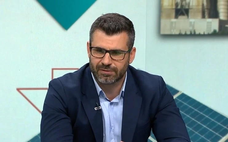 Кузман Илиев: Проблемът не е в ниските данъци, а в неефикасното харчене