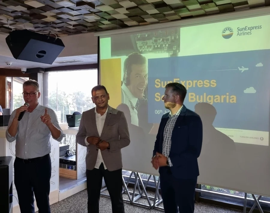 SunExpress започва да лети от София до Анталия