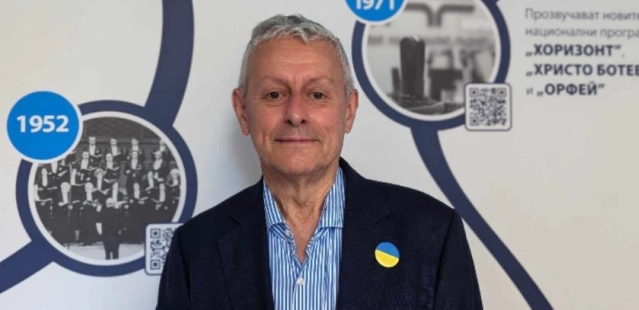 Соломон Паси: Зеленски е украинският Васил Левски