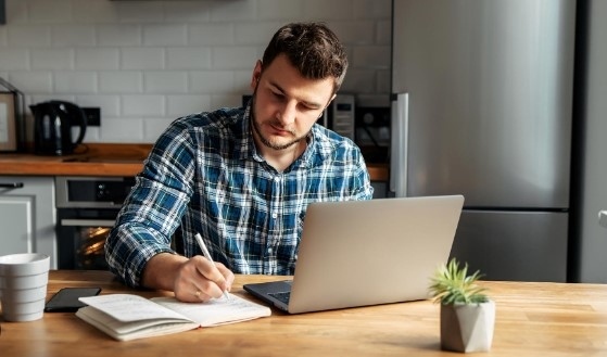  Работата от вкъщи нанася удар за 800 млрд. долара