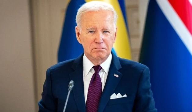 Байдън: Путин може да приключи войната още утре. Касетъчните бомби пристигнаха в Украйна
