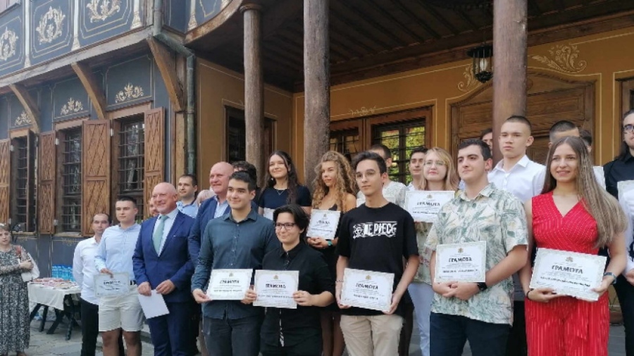 Готвят промени в изпитите след 7 и 12 клас