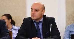 Славов: ВСС да се раздели на две