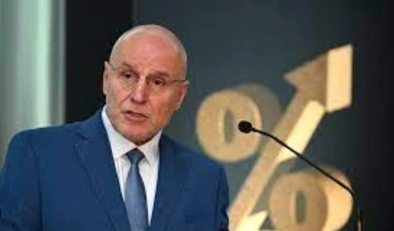 Шефът на БНБ: На монетата от 2 евро ще пише Боже, пази България 