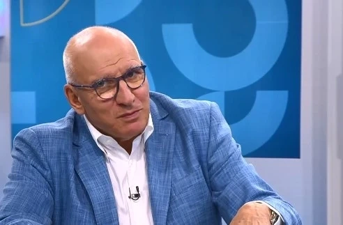 Хармпарцумян: Ако запазим лева сега, хората ще се наредят на опашки да обръщат парите си в евро