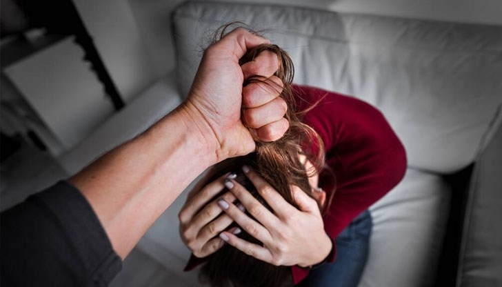 Експерти с горещ коментар за случая с обезобразеното момиче