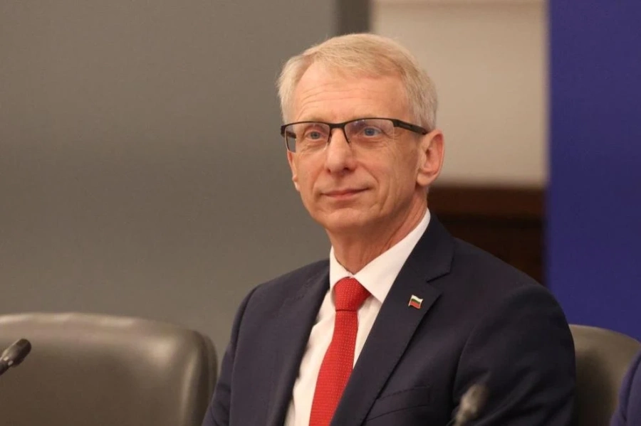 Смешен плач на служебни министри след разкритията на Денков вчера