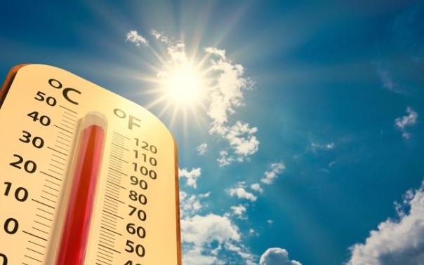 Днес слънчево и горещо, през нощта ще има гръмотевични бури