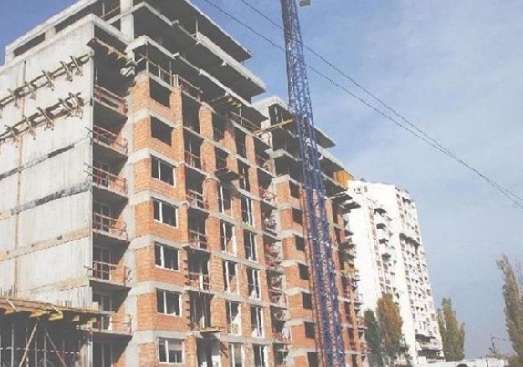 Строим по-малко на брой сгради, но с повече жилища