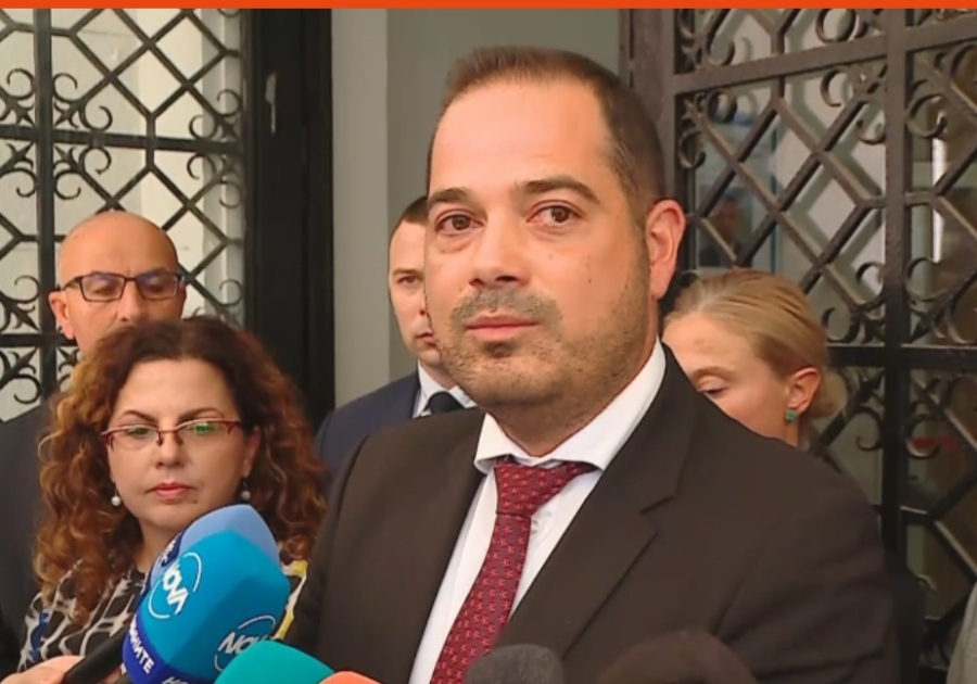 Вътрешният министър: Категорично няма чистка в МВР, слагам хора, на които имам доверие