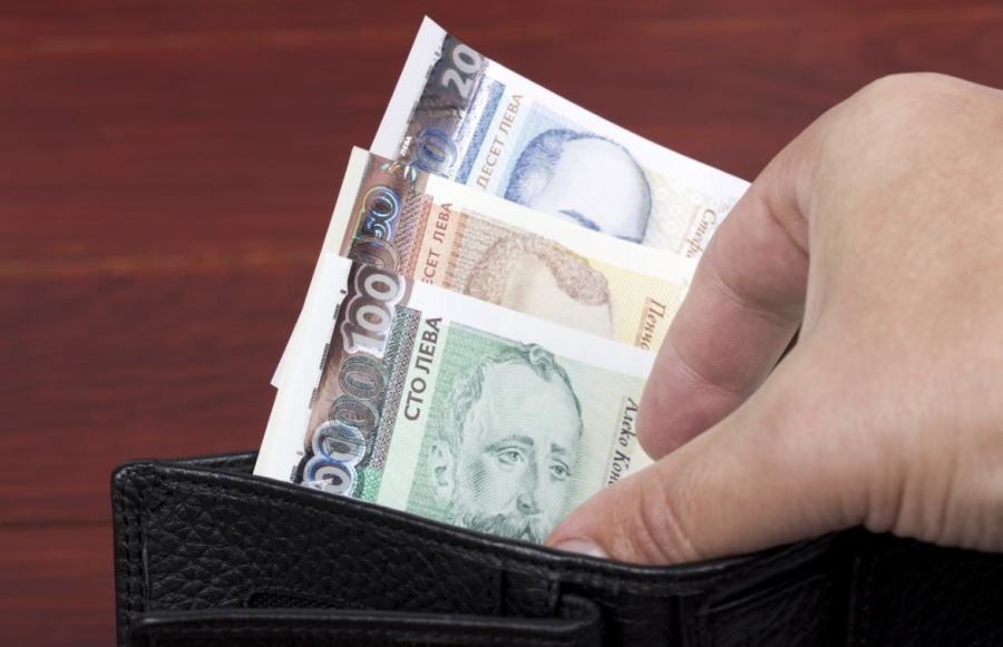 Рекорден скок със 152 лева на минималната заплата от януари