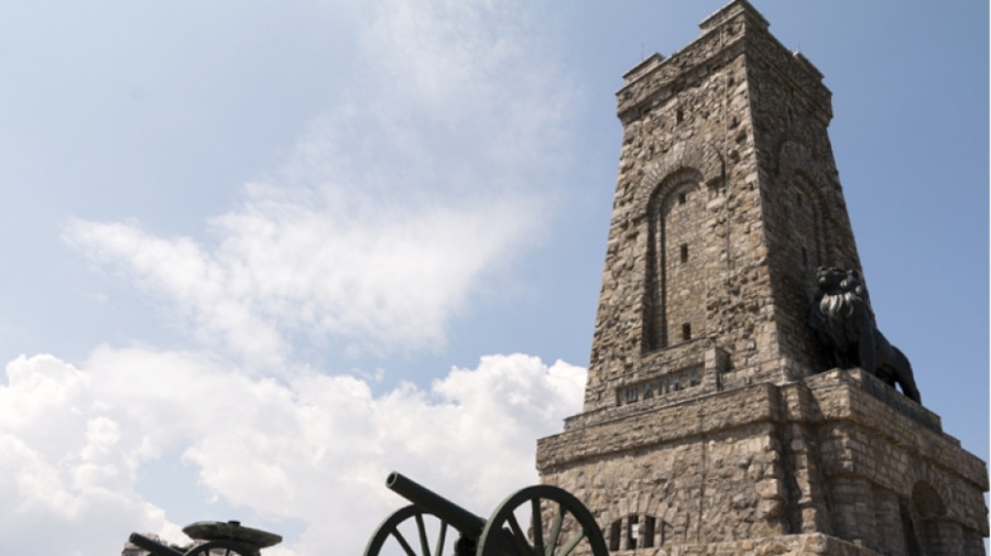 Радев ще участва в националното честване на 146-годишнината от Шипченската епопея