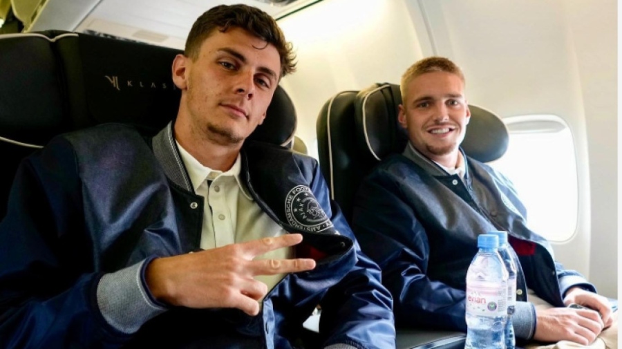 Аякс пристига с 25 футболисти в Разград