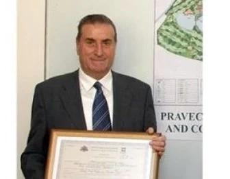 Почина бащата на Валентин Златев