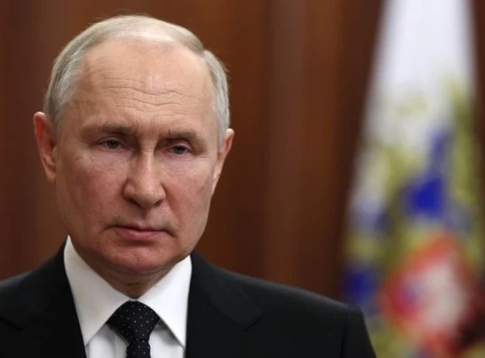 Кремъл няма да пусне млади кандидати на изборите през 2024 г., за да не изглежда Путин като дядо