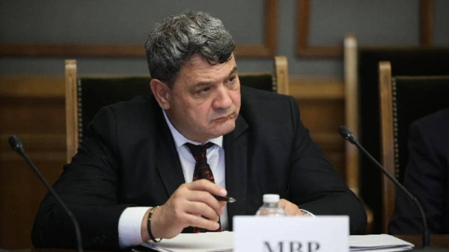 Радев отговори на писмото от МВР: Няма да освободи Петър Тодоров