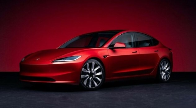 Новата Tesla Model 3 дебютира с по-голям пробег и ново лице