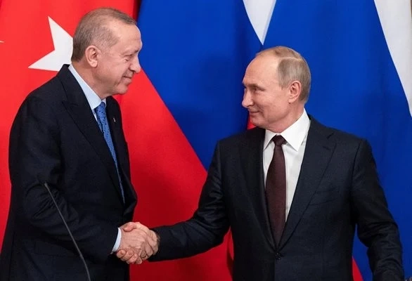 Ердоган пристигна в Сочи, където ще се срещне Путин