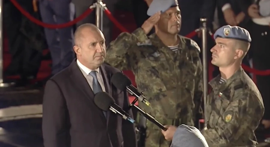 Освиркаха президента Радев в Пловдив