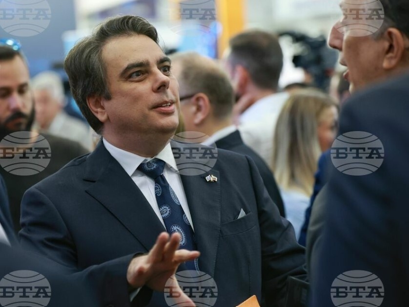 Асен Василев: С инфлацията сме извън параметъра за еврозоната, но разликата с ЕС се свива