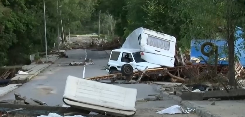 Удължават бедственото положение в Царево
