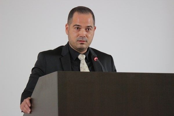 Калин Стоянов: Ще спираме автомобили с руски номера на границата, съгласно решението на ЕС