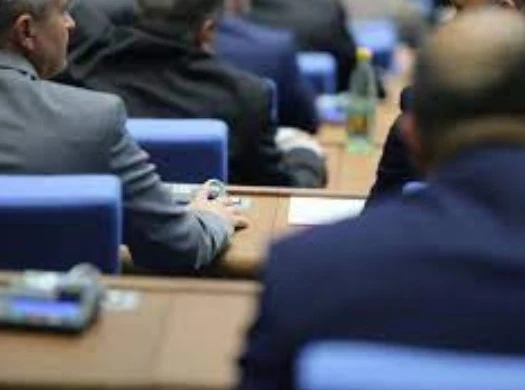 Комисията по отбрана ще изслуша министър Тагарев за дрона с боеприпас