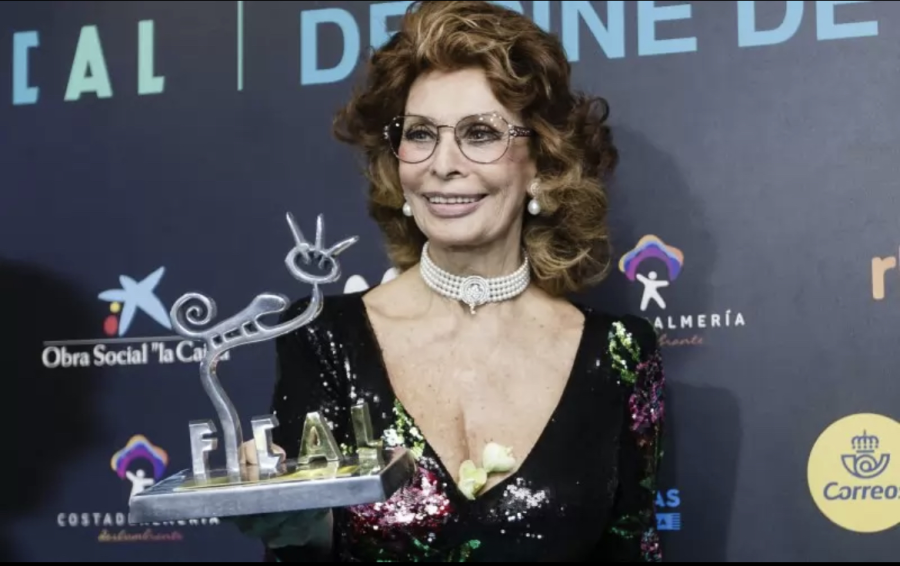 София Лорен претърпя спешна операция след инцидент