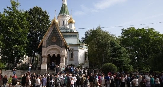 Български духовници се срещнаха с Митрофанова и поискаха ключовете от Руската църква