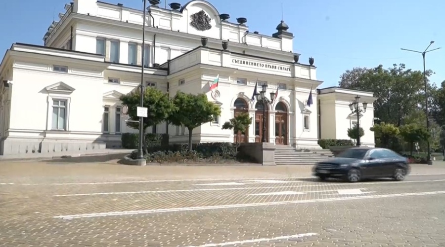 Ремонтът на жълтите павета приключи, пуснаха движението