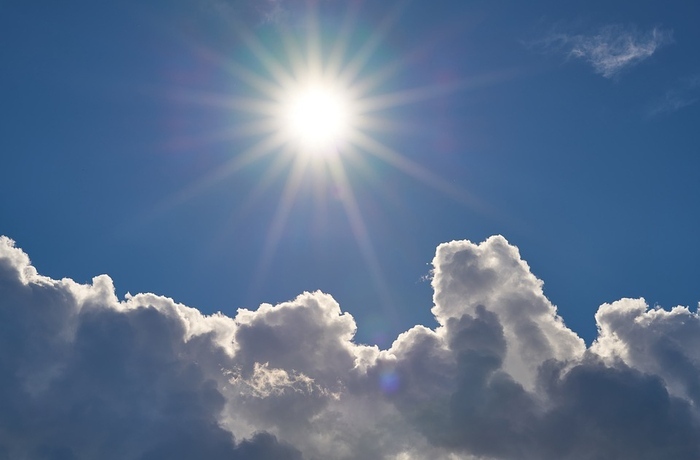 Очаква ни слънчев вторник, температурите до 27°  