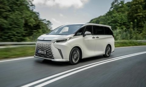 Луксозният ван на Lexus дебютира в Европа